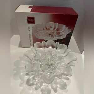 Mikasa Footed Bon Bon